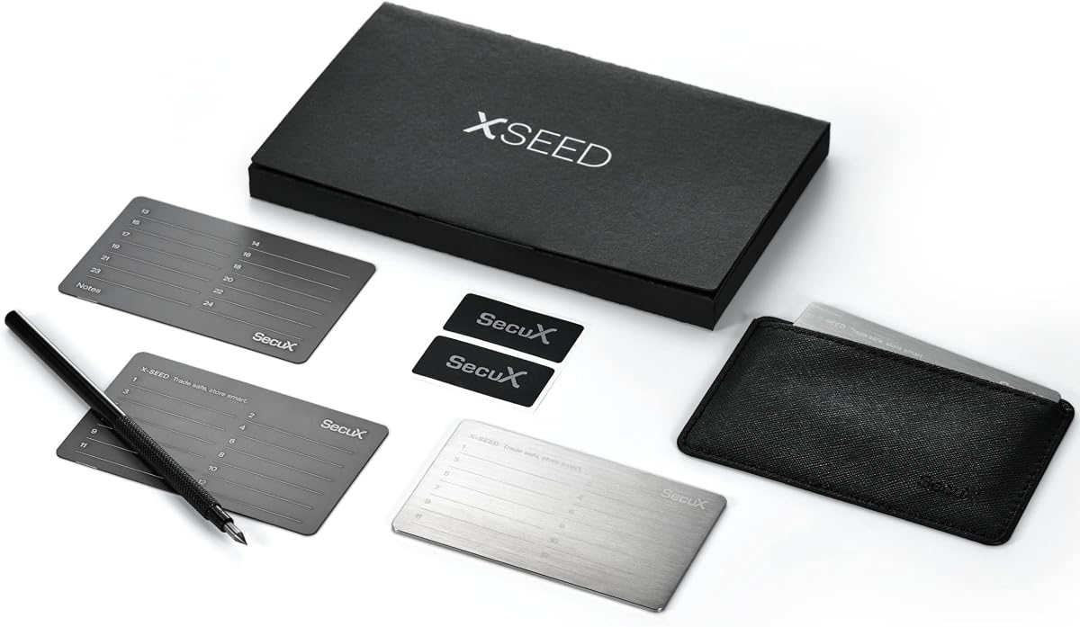 Fotografía técnica oficial de SecuX – XSEED - Secure Bitcoin Wallet Crypto Seed Storage Steel Plate - Vista frontal con fondo blanco
