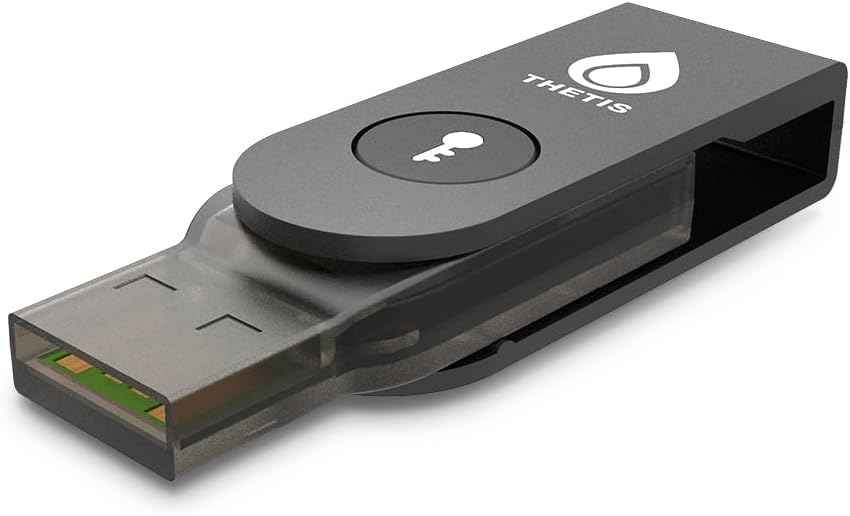 Ver especificaciones técnicas y precio actualizado de Thetis Pro-A FIDO2 Llave de Seguridad con Tapa Giratoria de Aluminio (USB-A y NFC) Fotografía técnica oficial de Thetis Pro-A FIDO2 Llave de Seguridad con Tapa Giratoria de Aluminio (USB-A y NFC) - Vista frontal con fondo blanco